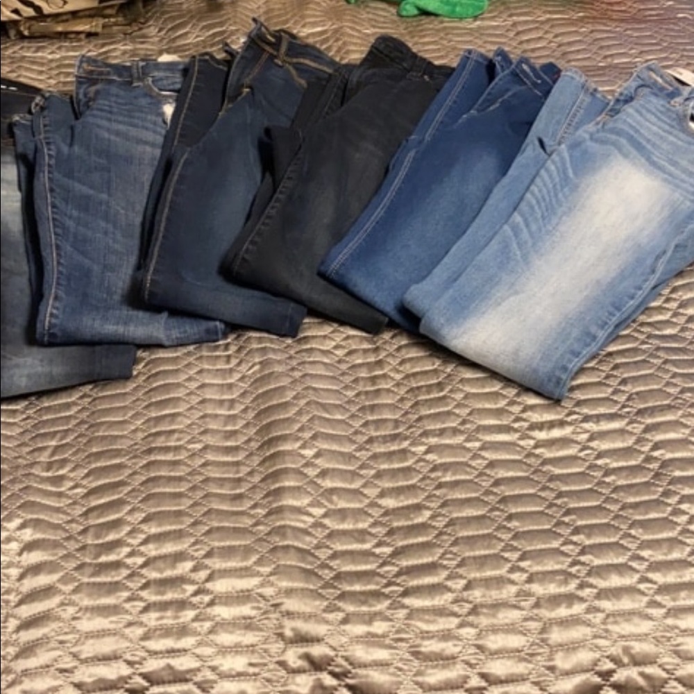 6 pairs of jeans! Different brands! Like new